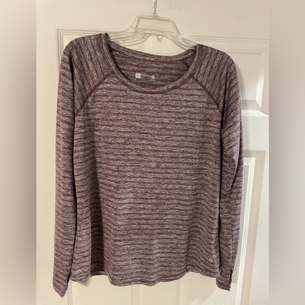 Xersion Women's Quick-Dri Maroon Heather Long Sleeve Tee